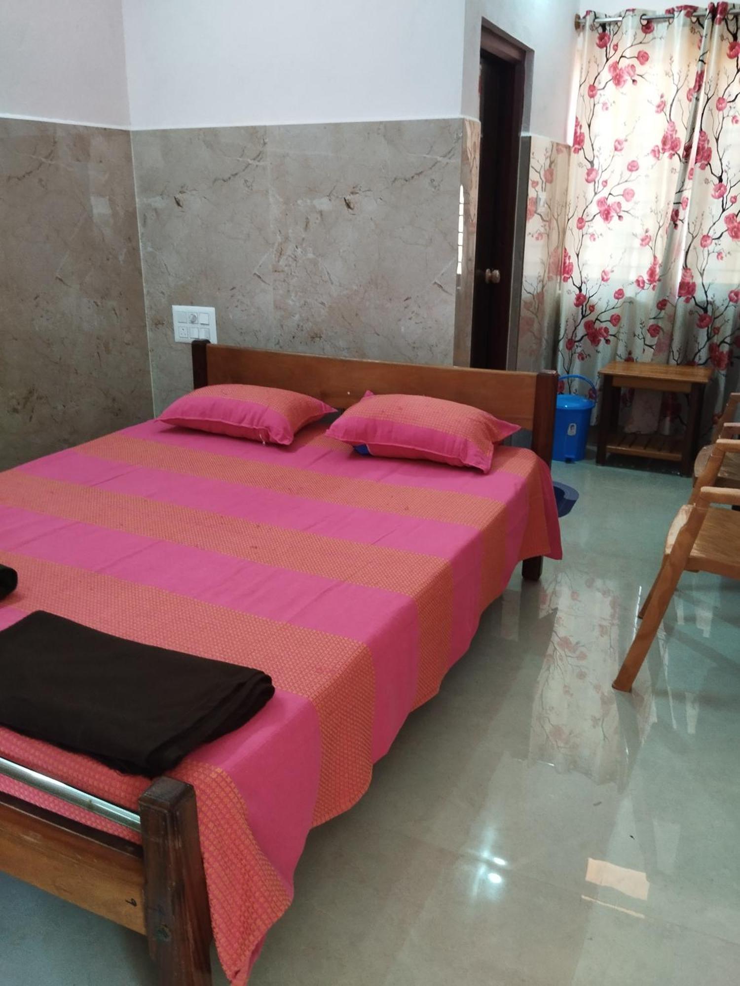 Vanasiri Cottage Dharmastala Стая снимка